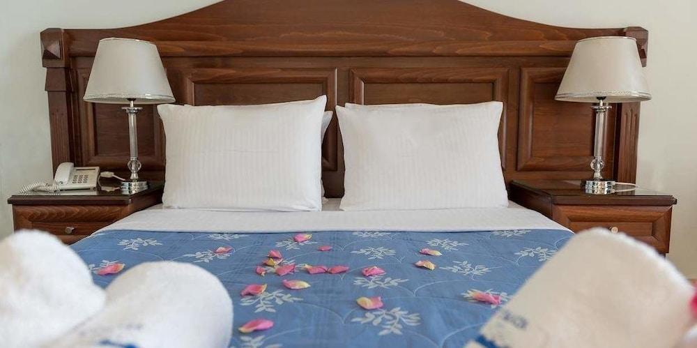 Kymata Hotell Paralía Exteriör bild